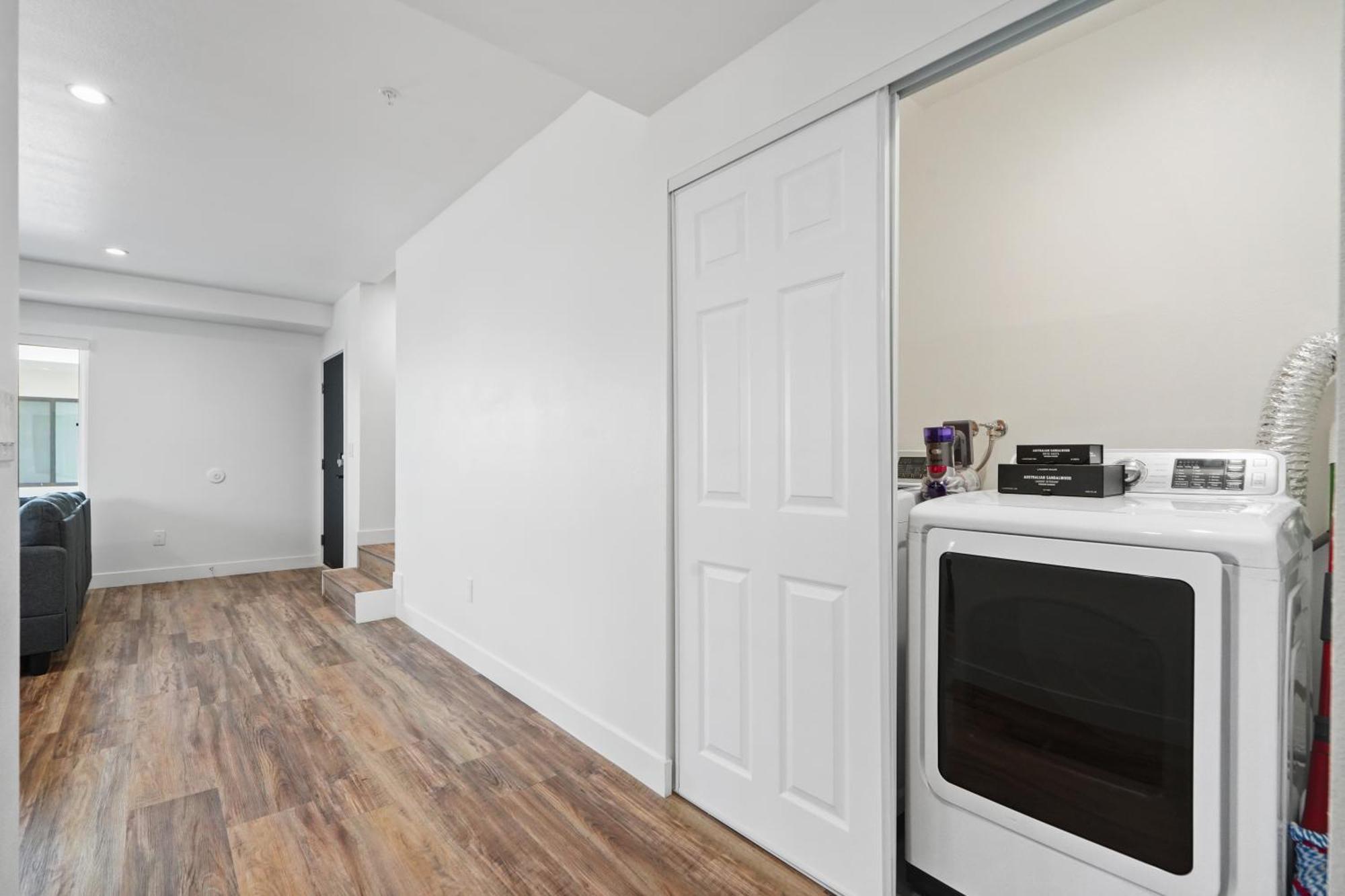 Spacious Bedroom With Shared Bathroom Los Angeles Dış mekan fotoğraf